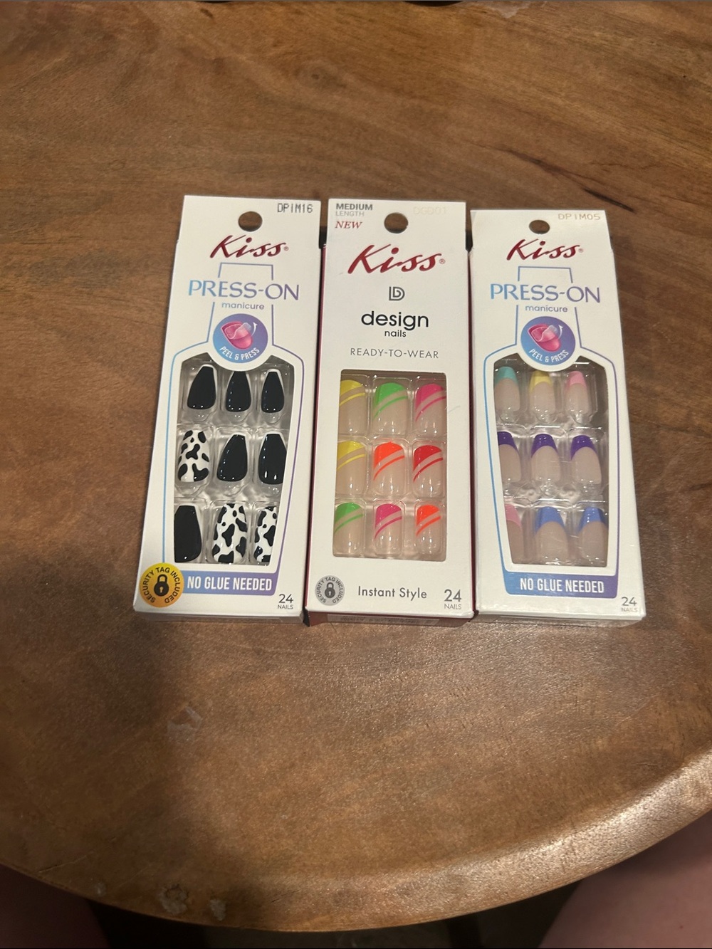 KISS Press On Nails